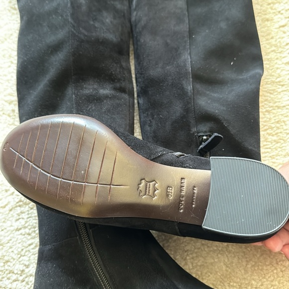 COLE HAAN boots - Picture 3 of 4